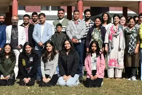 Jammu: दो दिवसीय कार्यशाला भारत की आवाज़ें का एसएमवीडीयू में शुभारंभ Jammu: दो दिवसीय कार्यशाला भारत की आवाज़ें का एसएमवीडीयू में शुभारंभ