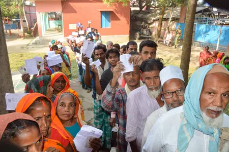 बिहार चुनाव: मतदाताओं में उत्साह, 11 बजे तक 31.38 फीसदी मतदान, किशनगंज सबसे आगे बिहार चुनाव: मतदाताओं में उत्साह, 11 बजे तक 31.38 फीसदी मतदान, किशनगंज सबसे आगे
