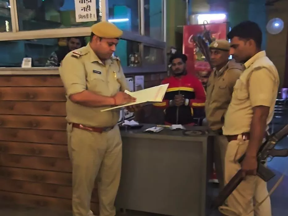 Dholpur: दिल्ली में धमाके के बाद धौलपुर में कड़ी सुरक्षा व्यवस्था Dholpur: दिल्ली में धमाके के बाद धौलपुर में कड़ी सुरक्षा व्यवस्था