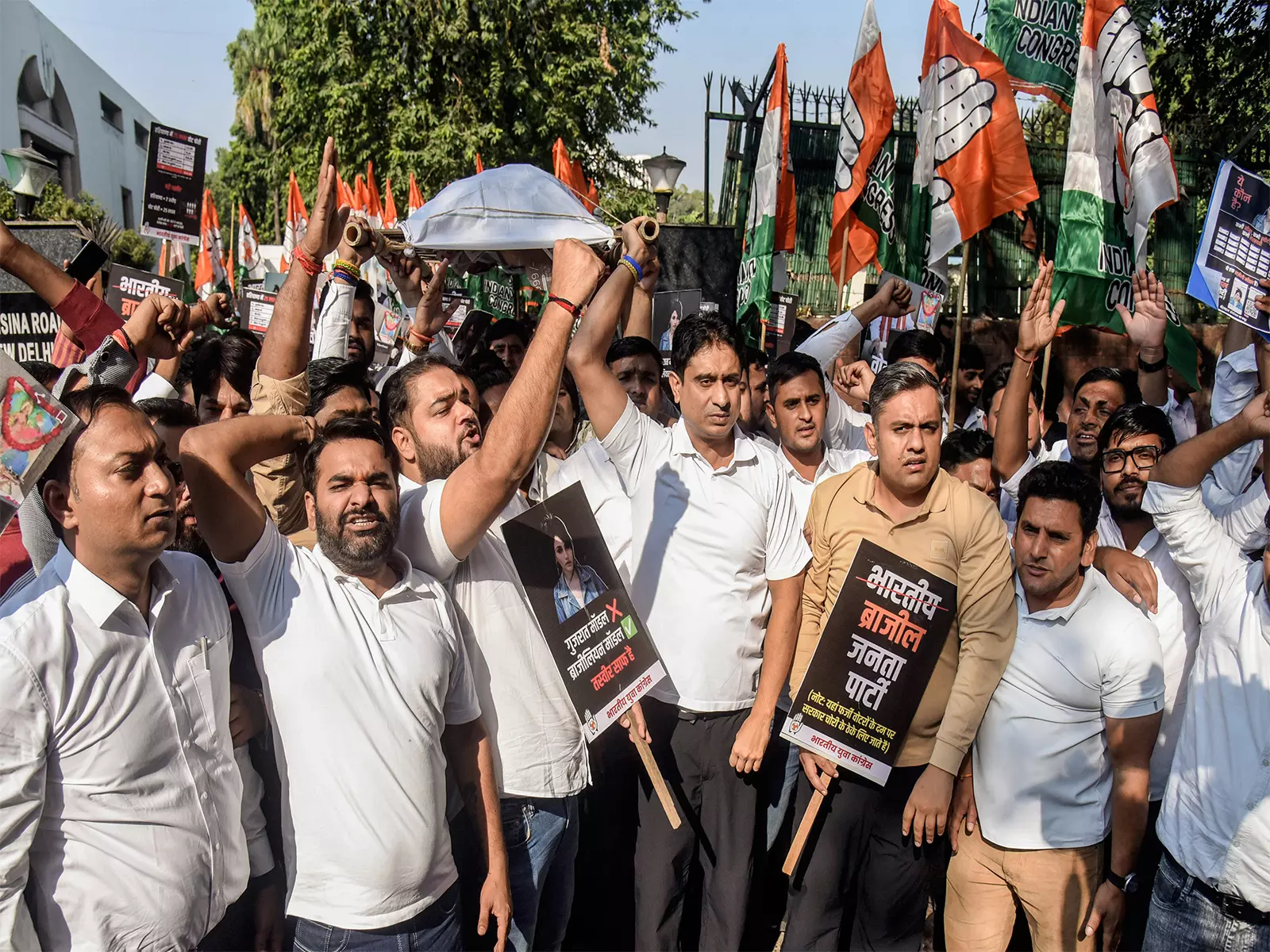 Haryana Congress 12 नवंबर को करनाल में वोट चोर, गद्दी छोड़ अभियान शुरू करेगी Haryana Congress 12 नवंबर को करनाल में वोट चोर, गद्दी छोड़ अभियान शुरू करेगी