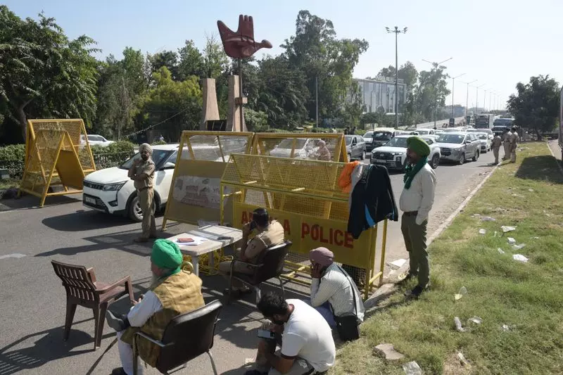 चंडीगढ़ और Haryana पुलिस द्वारा मोहाली में चेकपोस्ट स्थापित करने से अधिकार क्षेत्र पर विवाद चंडीगढ़ और Haryana पुलिस द्वारा मोहाली में चेकपोस्ट स्थापित करने से अधिकार क्षेत्र पर विवाद