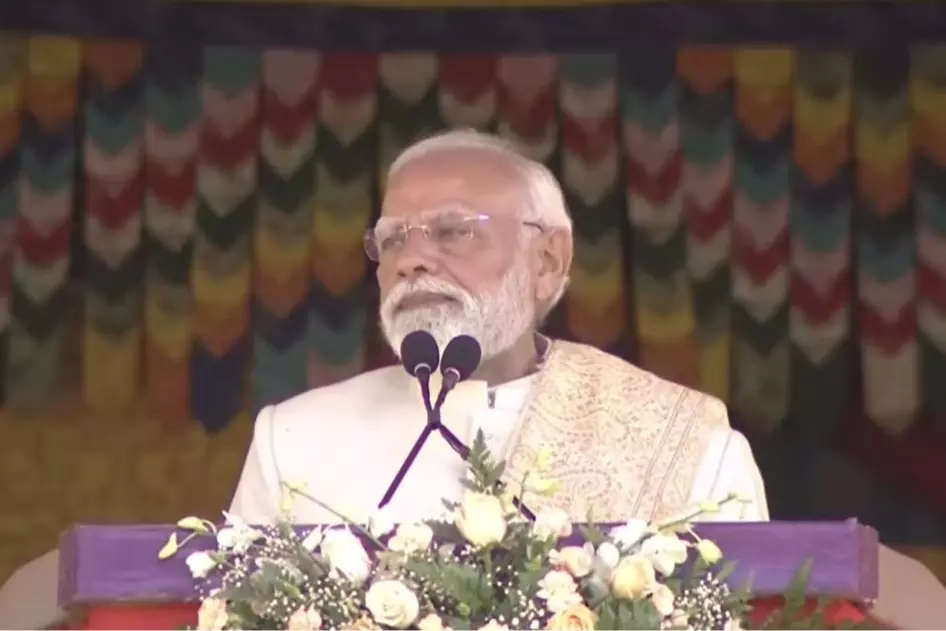 Bhutan में मोदी का बयान: दिल्ली कार विस्फोट के दोषियों को नहीं बख्शा जाएगा Bhutan में मोदी का बयान: दिल्ली कार विस्फोट के दोषियों को नहीं बख्शा जाएगा
