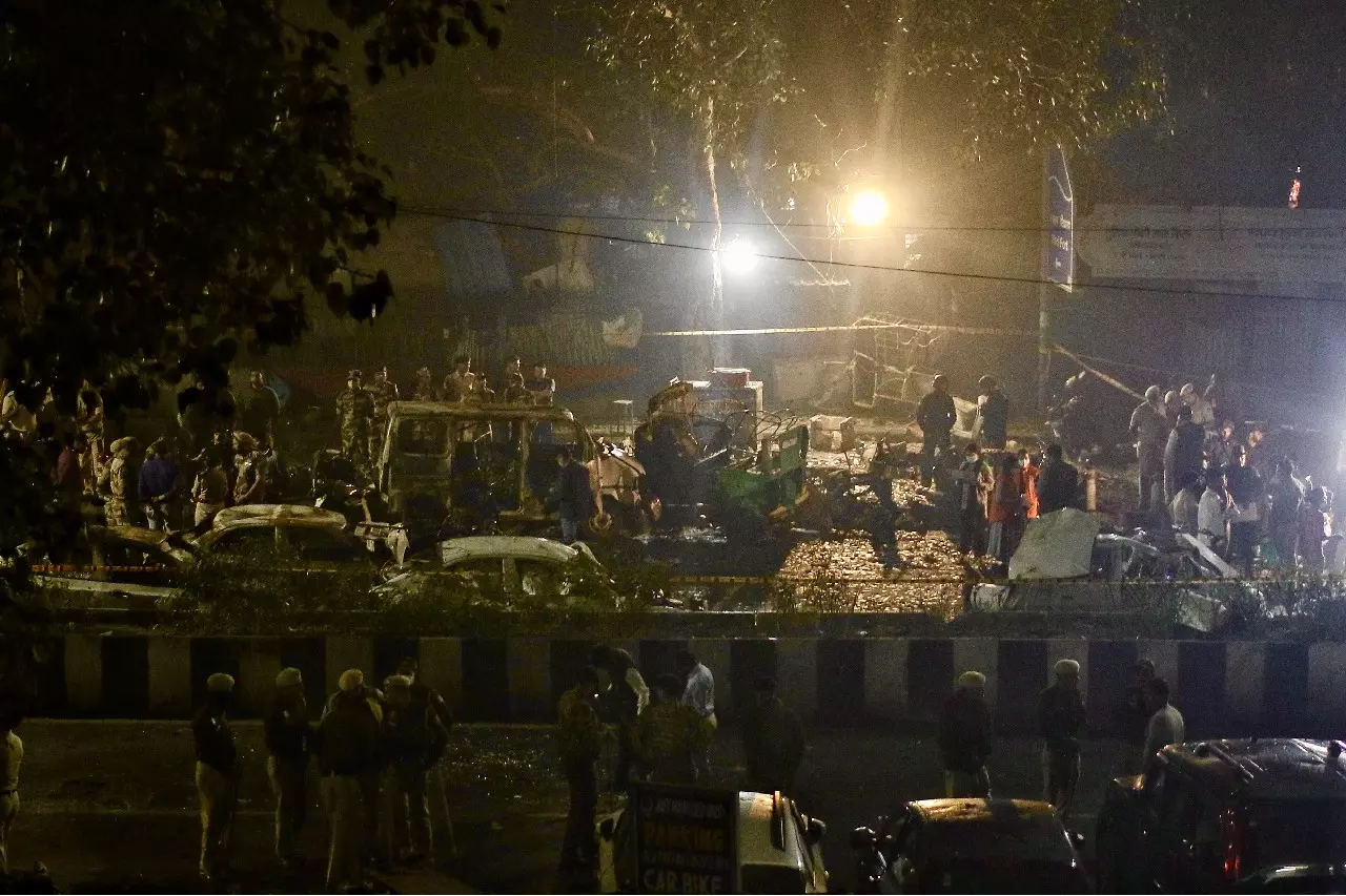 एनआईए ने दिल्ली विस्फोट मामले की जांच अपने हाथ में ली एनआईए ने दिल्ली विस्फोट मामले की जांच अपने हाथ में ली