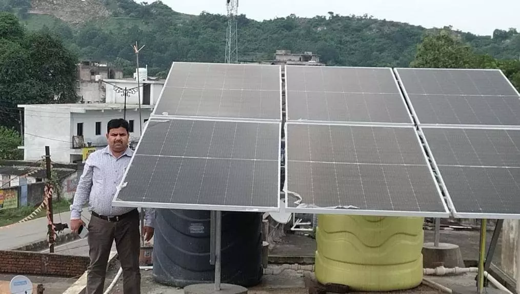 सौर ऊर्जा से आत्मनिर्भर बने रियापारा के रविंद्र नाथ गोपाल सौर ऊर्जा से आत्मनिर्भर बने रियापारा के रविंद्र नाथ गोपाल