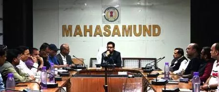 कलेक्टर लंगेह ने राइस मिलर्स की बैठक लेकर धान खरीदी के लिए दिए आवश्यक निर्देश कलेक्टर लंगेह ने राइस मिलर्स की बैठक लेकर धान खरीदी के लिए दिए आवश्यक निर्देश