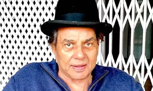 Dharmendra: चल रही हैं धर्मेंद्र की सांसें, बेटी ईशा देओल ने दी जानकारी, बोलीं- अफवाहें ना फैलाएं Dharmendra: चल रही हैं धर्मेंद्र की सांसें, बेटी ईशा देओल ने दी जानकारी, बोलीं- अफवाहें ना फैलाएं
