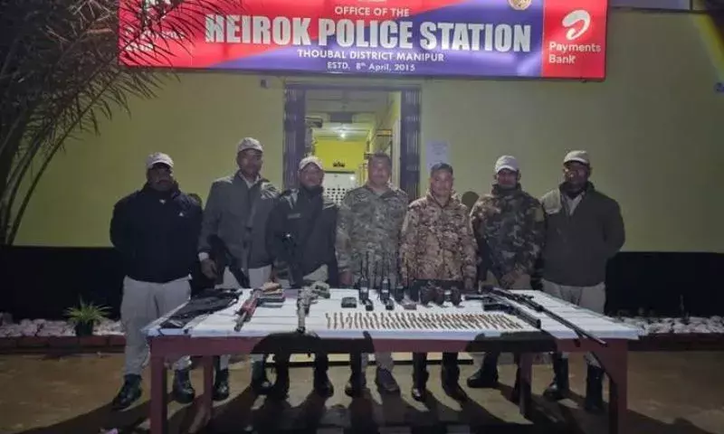 Manipur: थौबल में उग्रवादियों के शिविर का भंडाफोड़; हथियार और विस्फोटक बरामद