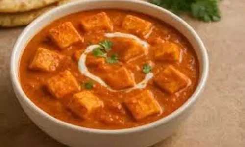 Paneer Curry Recipe: घर पर बनाएं रेस्टोरेंट जैसी मलाईदार पनीर करी