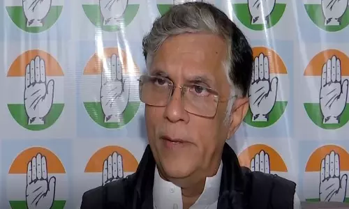 Faridabad में विस्फोटक बरामद होने पर पवन खेड़ा ने केंद्र पर निशाना साधा