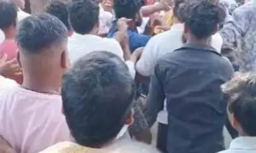 रामायण कार्यक्रम के लिए निकले थे चंदा मांगने, जमकर मारपीट