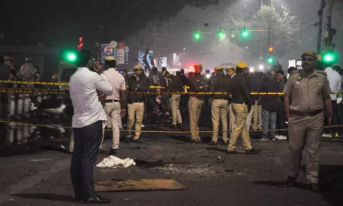 लाल किले के आसपास के मोबाइल डेटा से जुटाई जा रही जांच के लिए जानकारी