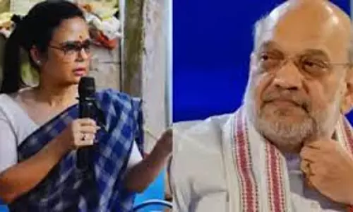 Kolkata: दिल्ली विस्फोट को लेकर महुआ मोइत्रा ने अमित शाह पर बोला हमला Kolkata: दिल्ली विस्फोट को लेकर महुआ मोइत्रा ने अमित शाह पर बोला हमला