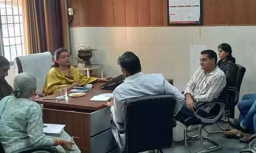 Jhajjar: कांग्रेसियों ने रजिस्ट्रियां खोलने को लेकर किया प्रदर्शन, सीएम को भेजी चिट्ठी Jhajjar: कांग्रेसियों ने रजिस्ट्रियां खोलने को लेकर किया प्रदर्शन, सीएम को भेजी चिट्ठी
