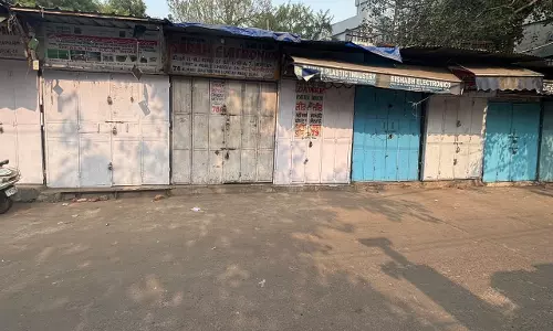 Blast के एक दिन बाद लाल किला, लाजपत राय मार्केट बंद, जांच तेज