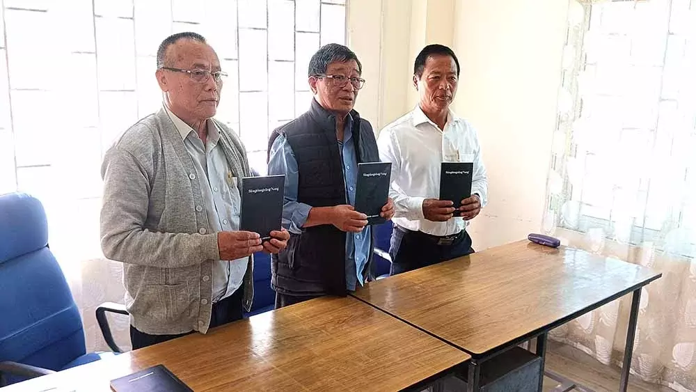 Nagaland एओ का आत्मकथात्मक उपन्यास सुंगडोंगज़ंग नुंग जारी किया गया