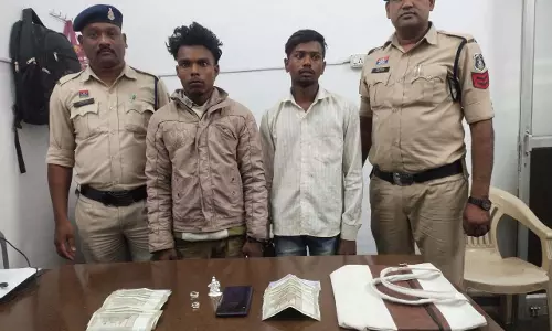रायपुर में शादी समारोह से नगदी, मोबाइल व गिफ्ट चोरी, 2 चोर गिरफ्तार