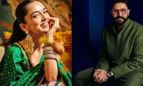 अभिषेक बच्चन के गले लगाते ही Ahsaas Channa हुईं भावुक अभिषेक बच्चन के गले लगाते ही Ahsaas Channa हुईं भावुक