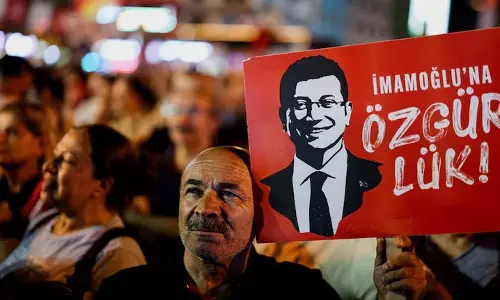 Turkey के अभियोजक ने इस्तांबुल के विपक्षी मेयर के लिए 2,000 साल की सज़ा की मांग की