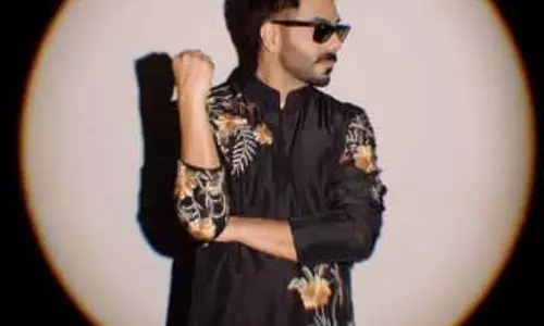 अपारशक्ति खुराना को पसंद है शादी का मौसम, शेयर की खास तस्वीर अपारशक्ति खुराना को पसंद है शादी का मौसम, शेयर की खास तस्वीर