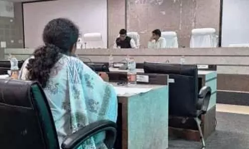कोटवारों के रिक्त पदों की पूर्ति हेतु आवश्यक विभागीय समन्वय करने हेतु कलेक्टर ने दिए निर्देश