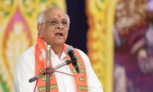 गुजरात CM भूपेन्द्र पटेल ने मनसा के सोजा गांव में देवी भागवत सप्ताह ज्ञान यज्ञ में भाग लिया गुजरात CM भूपेन्द्र पटेल ने मनसा के सोजा गांव में देवी भागवत सप्ताह ज्ञान यज्ञ में भाग लिया