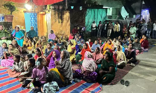 वार्ड 7 में साइबर जागरूकता कार्यक्रम जारी वार्ड 7 में साइबर जागरूकता कार्यक्रम जारी