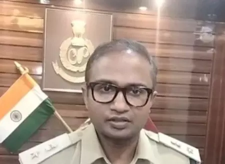 दिल्ली कार ब्लास्ट: हरियाणा में पुलिस गश्त बढ़ी, सीमा क्षेत्र पर सघन चेकिंग अभियान जारी दिल्ली कार ब्लास्ट: हरियाणा में पुलिस गश्त बढ़ी, सीमा क्षेत्र पर सघन चेकिंग अभियान जारी
