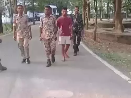 जेल ब्रेक का आरोपी अरेस्ट, छिपा हुआ था दंतेवाड़ा में जेल ब्रेक का आरोपी अरेस्ट, छिपा हुआ था दंतेवाड़ा में
