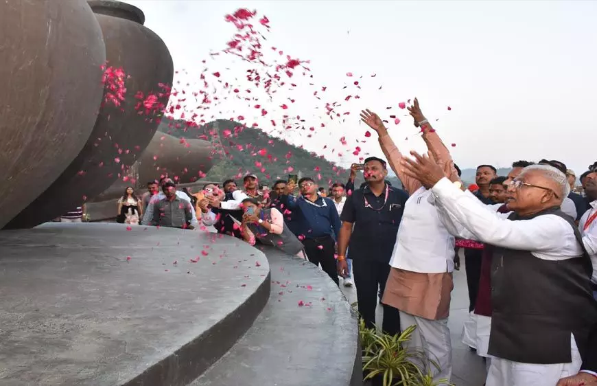Bhopal: भारत की एकता का प्रतीक है स्टेच्यू ऑफ यूनिटी: राज्यपाल पटेल Bhopal: भारत की एकता का प्रतीक है स्टेच्यू ऑफ यूनिटी: राज्यपाल पटेल