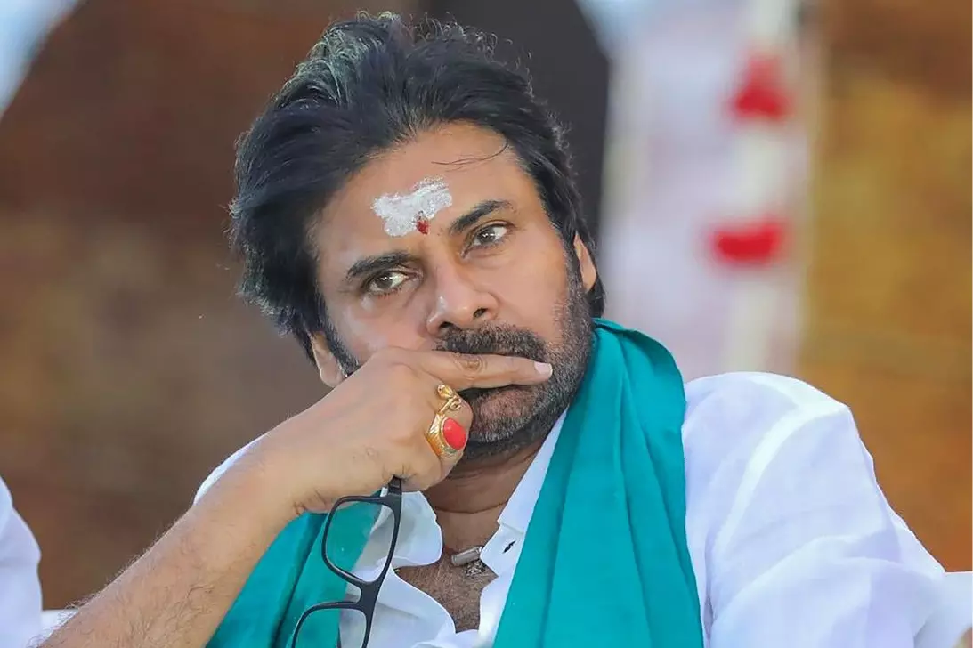 Andhra: पवन कल्याण ने फिर से सनातन धर्म संरक्षण बोर्ड की वकालत की Andhra: पवन कल्याण ने फिर से सनातन धर्म संरक्षण बोर्ड की वकालत की