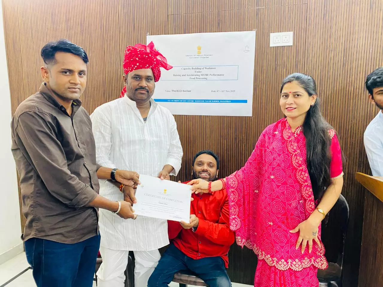 Barmer: एमएसएमई योजना का कार्यक्रम सफलता के साथ संपन्न Barmer: एमएसएमई योजना का कार्यक्रम सफलता के साथ संपन्न