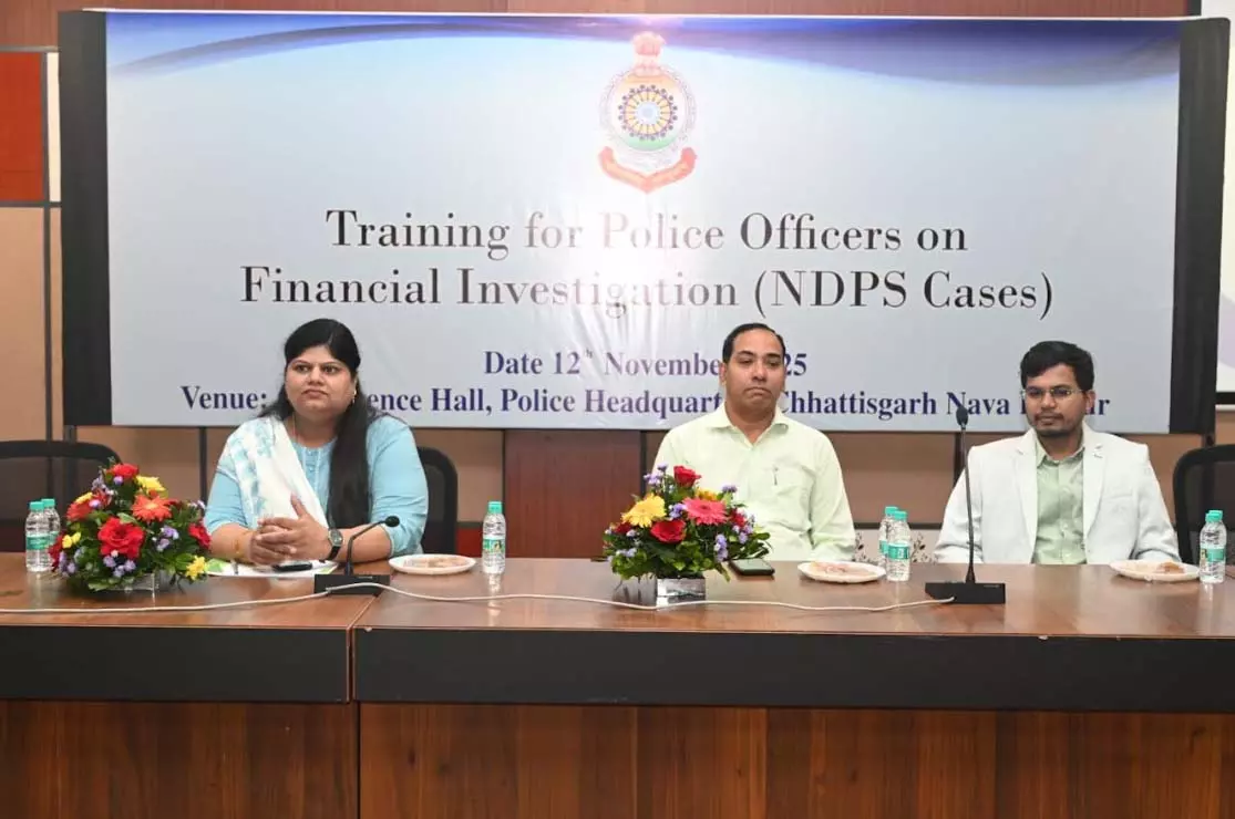 NDPS प्रकरणों के फायनेंसियल इन्वेस्टिगेशन पर एक दिवसीय कार्यशाला सम्पन्न NDPS प्रकरणों के फायनेंसियल इन्वेस्टिगेशन पर एक दिवसीय कार्यशाला सम्पन्न