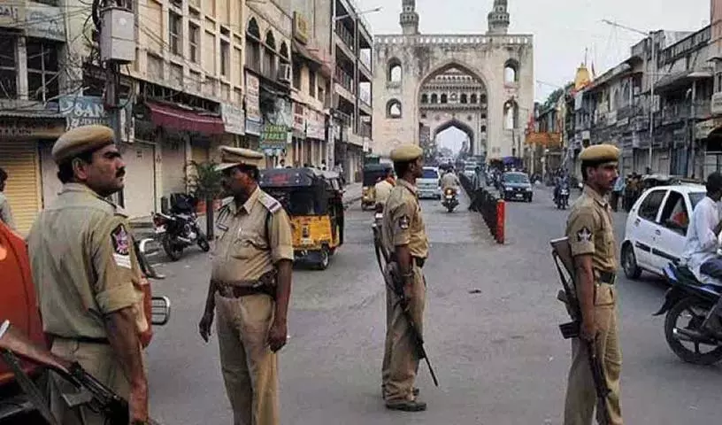 Delhi के लाल किले में बम विस्फोट के बाद हैदराबाद शहर में हाई अलर्ट Delhi के लाल किले में बम विस्फोट के बाद हैदराबाद शहर में हाई अलर्ट