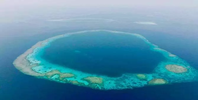 Saudi Arabia ने रास हतीबा और ब्लू होल्स को राष्ट्रीय आरक्षित क्षेत्र घोषित किया Saudi Arabia ने रास हतीबा और ब्लू होल्स को राष्ट्रीय आरक्षित क्षेत्र घोषित किया