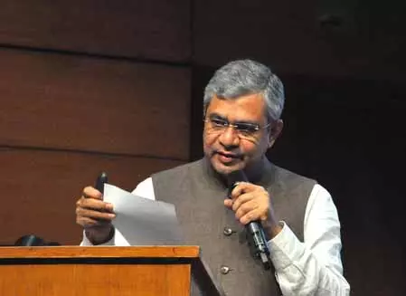 पत्तन, पोत परिवहन और जलमार्ग मंत्रालय ने स्वच्छता और सुशासन के लिए विशेष अभियान चलाया पत्तन, पोत परिवहन और जलमार्ग मंत्रालय ने स्वच्छता और सुशासन के लिए विशेष अभियान चलाया