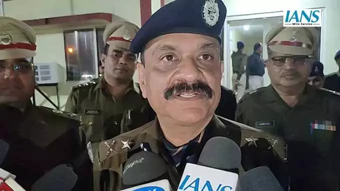 जीवलियर जोन के आईजी अरविंद सक्सेना ने जिले के पुलिस लाइन का किया विस्तृत निरीक्षण जीवलियर जोन के आईजी अरविंद सक्सेना ने जिले के पुलिस लाइन का किया विस्तृत निरीक्षण