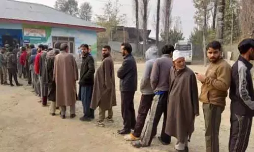 Jammu उपचुनाव: बडगाम में 50% से अधिक, नगरोटा में लगभग 75% मतदान