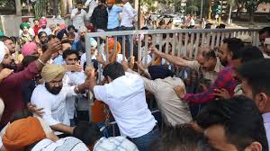 Centre-PU के खराब समन्वय और दूरदर्शिता की कमी के कारण विरोध प्रदर्शन नियंत्रण में आ गए