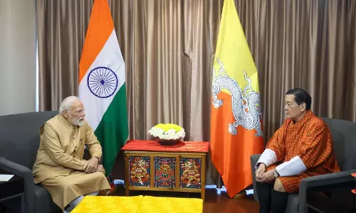 पीएम मोदी ने की भूटान के चौथे नरेश से मुलाकात, वैश्विक शांति प्रार्थना महोत्सव में लिया भाग