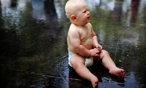शिशु बोटुलिज़्म के बढ़ते प्रकोप के बीच अमेरिका में शिशु फार्मूला वापस मंगाया गया शिशु बोटुलिज़्म के बढ़ते प्रकोप के बीच अमेरिका में शिशु फार्मूला वापस मंगाया गया