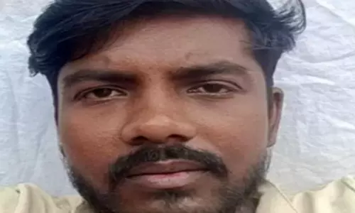 उपेंद्र दंपति का फोन हैक, पुलिस ने Bihar में पकड़ा आरोपी उपेंद्र दंपति का फोन हैक, पुलिस ने Bihar में पकड़ा आरोपी