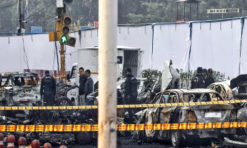 दिल्ली कार विस्फोट की जांच के लिए NIA ने गठित किया विशेष दल, जैश-ए-मोहम्मद से संबंध की जांच जारी