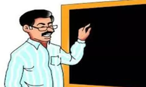 Chandigarh: 819 स्कूलों में पांच साल से शिक्षकों की कमी, विद्यार्थियों की पढ़ाई प्रभावित Chandigarh: 819 स्कूलों में पांच साल से शिक्षकों की कमी, विद्यार्थियों की पढ़ाई प्रभावित
