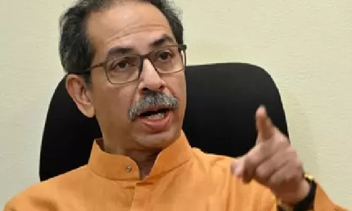केंद्र की सुरक्षा नीति पर सवाल, शिवसेना (यूबीटी) ने सामना में जताई नाराज़गी केंद्र की सुरक्षा नीति पर सवाल, शिवसेना (यूबीटी) ने सामना में जताई नाराज़गी