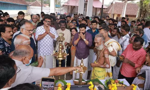 Dileep की नई फिल्म डी 152 की शूटिंग शुरू Dileep की नई फिल्म डी 152 की शूटिंग शुरू