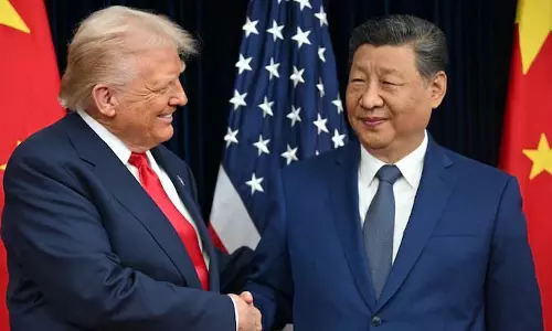 Trump ने चीनी छात्रों को अमेरिकी विश्वविद्यालयों के लिए अच्छा व्यवसाय बताया Trump ने चीनी छात्रों को अमेरिकी विश्वविद्यालयों के लिए अच्छा व्यवसाय बताया
