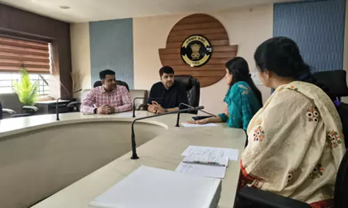 Gujarat: सूरत में 2027 की जनगणना के लिए क्षेत्रीय कार्यों की समीक्षा की गई Gujarat: सूरत में 2027 की जनगणना के लिए क्षेत्रीय कार्यों की समीक्षा की गई