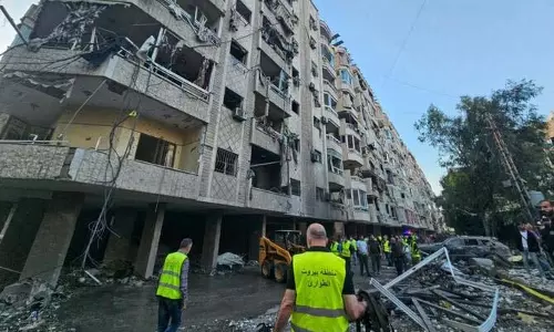 दक्षिणी Lebanon में पुनर्निर्माण पर संकट: इज़राइली हमलों से युद्धविराम बेअसर