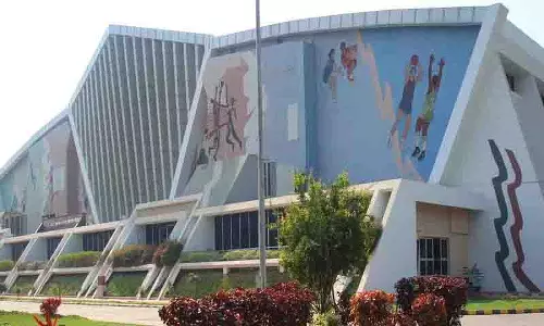 हैदराबाद पुलिस ने जुबली हिल्स उपचुनाव में EVM स्ट्रांग रूम की सुरक्षा कड़ी की