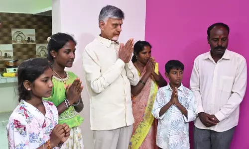 Andhra में 2029 तक सभी गरीबों के पास अपना घर होगा: सीएम नायडू Andhra में 2029 तक सभी गरीबों के पास अपना घर होगा: सीएम नायडू